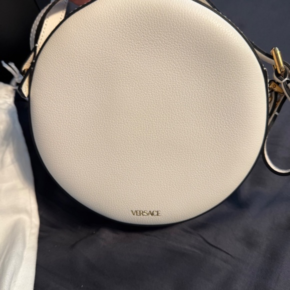 Versace Medusa round Crossbody bag - Picture 3 of 6